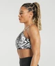 Спортивный топ для фитнеса женский Gymshark 194777 XS Бело/Черный (2200005144282) - изображение 3