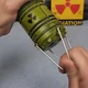 Ліхтар Сталкера лампа у вигляді ядерного реактора S.T.A.L.K.E.R 12см із зеленим світлом, розсувний корпус, ручка, на батарейках ST12 - зображення 4