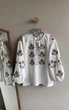 Детская льняная вышиванка молочного цвета, кофейная вышивка, "Козачка" р.116 на 6 лет - изображение 1
