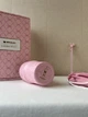 Термокружка Stanley 1913 x LoveShackFancy Baby Bow – Pink Peppermint® H2.0 FlowState™ Tumbler | 20 OZ 591 мл в подарочной коробке розовый с бантиками - изображение 5