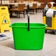 Ведро овальное пластиковое Soloplast с ручкой для уборки 14 л зеленое - изображение 1
