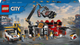 Zestaw klocków LEGO City Złomowisko z samochodami 871 element (60472) - obraz 1