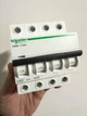 Автоматичний вимикач Schneider Electric iC65N 4P 63A C трифазний автомат 6kA - зображення 2