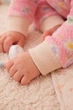 Детский человечек ромпер с капюшоном для девочки Зайчата 87050124 капитон 68 см розовый (8740022468) - изображение 4