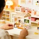 Конструктор-румбокс Mini House Гостиная 16,5х16,5х19,5 см с подсветкой и USB - изображение 2