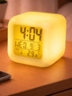 Годинник будильник хамелеон UFT Clock kub з термометром 10х10х10 см (clockkub) - зображення 8