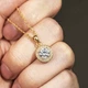 Колье с муассанитом 1CT: цепочка и кулон с искусственным бриллиантом - муассанит, подвеска в позолоте цвет лимонное золото - изображение 5