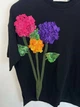 Женская футболка оверсайз с аппликацией и разрезами Гортензия Modna KAZKA MKNK87976 - 54/56, Чорний - изображение 2