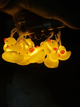Гирлянда светодиодная для детской комнаты DUCK 1.5 м Гирлянда из 10 пластиковых мини-уточек - изображение 4