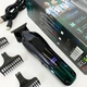 Акумуляторна машинка для стрижки VGR V-998 професійна, тример для волосся з LED дисплеєм, 4 насадки, 1200 мА·год, 180 хв роботи, машинка для стрижки волосся бездротова з титановими лезами зелена - изображение 3