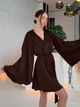 Женский шелковый короткий халат с поясом широкие рукава клеш Коричневый L - изображение 3