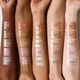 Гелевый хайлайтер для тела от Fenty Beauty Body Lava Body Luminizer Hold My Trophy (90 мл) - изображение 2