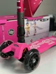 Самокат дитячий Micro Maxi Deluxe LED складна ручка Рожевий (mk254) - зображення 6