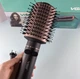 Фен-щітка VGR V-494 800 Вт з іонізацією, фен-гребінець для укладання волосся, 3 режими 2 швидкості, стайлер для об'єму та випрямлення волосся, безпечна фен-щітка для щоденного використання - зображення 4