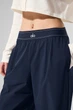 Женские брюки Alo Yoga Suit Up Trouser Navy W51432R размер M - изображение 2
