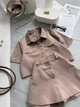Женский костюм пиджак и юбка-шорты бежевый 42-44 р5053.10117 - изображение 3