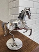 Фігурка Crystocraft зі стразами Swarovski Кінь 8,5х6х3 см 1602392 сріблястий - зображення 1