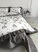 Постельное белье с рюшами полуторный 150х210 Бязь Gold Luxe на молнии наволочки 70х70 аромат тишины - изображение 2