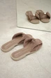Женские шлепанцы PARADIZE SHOES из натуральной замши темно-бежевого цвета со стелькой Memory Foam 37 размер (стелька 23,8 см) - изображение 5