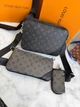 Сумка чоловіча месенджер Louis Vuitton Trio чорна з сірим (036) - зображення 3