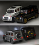 Радиоуправляемая машинка Mercedes-Benz AMG G63 1:24 — металлическая RC модель G-Class G-Wagon на пульте 2.4GHz, свет, звук, открывающиеся двери, Pull-Back, коллекционная машинка - изображение 3
