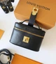 Сумка жіноча Louis Vuitton Low Key Vanity Pouch Monogram чорна (040) - зображення 3