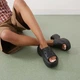 Жіночі шльопанці Платформа Чорні Crocs Stomp Slide Black (40-41, чорний) - зображення 8
