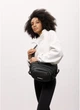 Жіноча сумка бананка через плече Sambag Flex Pro чорна містка міська з кишенями 62268 - зображення 5
