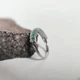 Серебряное кольцо с натуральным изумрудом 1.19ct, вес изделия 2,15 гр (2206088) - изображение 2