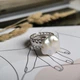 Серебряное кольцо с натуральным жемчугом барочным, вес изделия 7,1 гр (2185161) - изображение 6