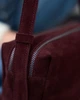 Женская замшевая сумка клатч из натуральной замши через плечо на молнии, средний формат, 2 отделения, бургунди 64025 - изображение 2