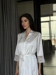 Халат довгий жіночий пеньюар з мереживним рукавом шовк-сатиновий JULIA Шампань 3XL(52-54) - зображення 4