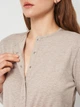 Нічна сорочка для вагітних та годуючих KOKO Boutique бежева з довгим рукавом, L/XL - зображення 2