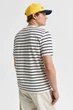 Чоловіча біла футболка у смужку GRAPHIC STRIPED Gant S 2003307 - изображение 3
