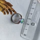 Серебряное кольцо с мистик топазом 3.492ct, вес изделия 3,6 гр (2203773) - изображение 4