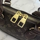 Брендовая женская сумка Louis Vuitton Alma Monogram коричневая с ручками - изображение 7
