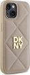 Etui plecki DKNY Quilted Stack Logo do Apple iPhone 15 Beige (DKHCP15SPQDSLE) - obraz 4