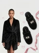 Подарочный набор Victoria's Secret: Плюшевый халат и тапочки в фирменной упаковке - Черный-M/L-S - изображение 1