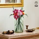 Конструктор LEGO Botanicals Милый розовый букет цветов 749 деталей (10342) - изображение 4