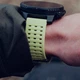 Спортивний годинник Suunto Vertical Black Lime (ss050864000) - зображення 4