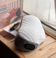 Подушка массажная с подогревом pillow AND-5561, вибрационный массаж для расслабления шеи, зарядка от USB, белая - изображение 7