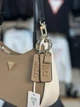 Сумка жіноча Guess Noelle на плече бежева комбінована екошкіра - зображення 7
