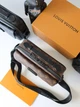 Сумка через плече месенджер Louis Vuitton S Lock коричнева (068) - зображення 5