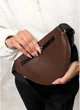Жіноча поясна сумка бананка з екошкіри SAMBAG Коричневий (5465024815) - зображення 7