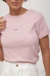Однотонна приталена футболка з написом Everything - пудра колір, ONE SIZE - изображение 4