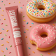 Бальзам-блиск для губ WISHLiST sweet candy wishlist, 10 мл + іграшка-брелок "відбита" - зображення 3