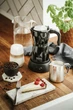Кофеварка гейзерная электрическая Camry Moka 300 мл (CR 4415 black) - изображение 7