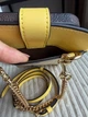 Сумочка на телефон жовта COACH North/South Phone Crossbody Signature Canvas - зображення 6