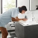 Змішувач hansgrohe Finoris 76063700 з висувним душем, 2 типи струменя та зливним гарнітуром push-open, білий матовий - изображение 6