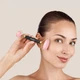 Роллер-массажер для лица и тела с розовым кварцем GESKE SmartAppGuided Rose Quartz Face & Body Roller 5в1 серый - изображение 2